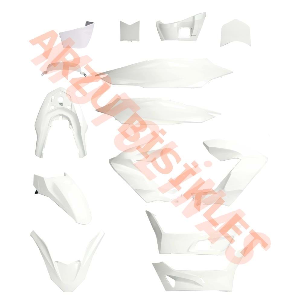 KAPORTA SET [BEYAZ] PCX [2020-2024]