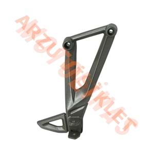 ARKA BASAMAK BRAKETİ SAĞ [ORİJİNAL]- BAJAJ PULSAR NS 200-[56Jl4K6B]